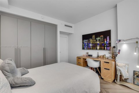 Condominio en venta en Key Biscayne, Florida, 2 dormitorios, 143.72 m2 № 2045137 - foto 18