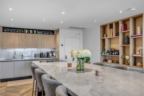 Condominio en venta en Key Biscayne, Florida, 2 dormitorios, 143.72 m2 № 2045137 - foto 6