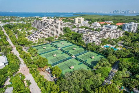 Condominio en venta en Key Biscayne, Florida, 2 dormitorios, 143.72 m2 № 2045137 - foto 30