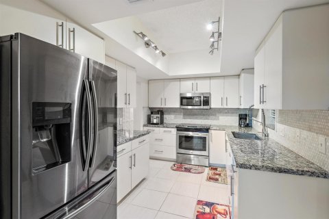 Copropriété à vendre à Riviera Beach, Floride: 3 chambres, 242.94 m2 № 2175895 - photo 8