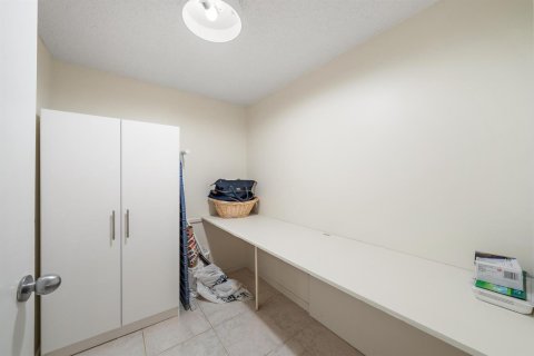 Copropriété à vendre à Riviera Beach, Floride: 3 chambres, 242.94 m2 № 2175895 - photo 25