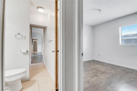 Casa en venta en Orlando, Florida, 3 dormitorios, 109.81 m2 № 1912116 - foto 21