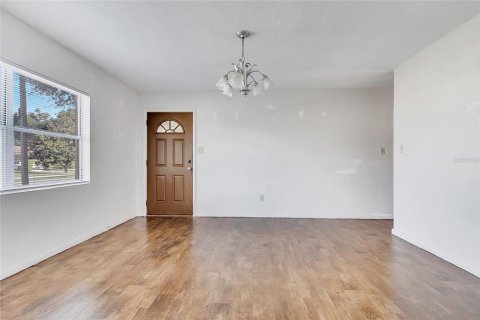 Casa en venta en Orlando, Florida, 3 dormitorios, 109.81 m2 № 1912116 - foto 10