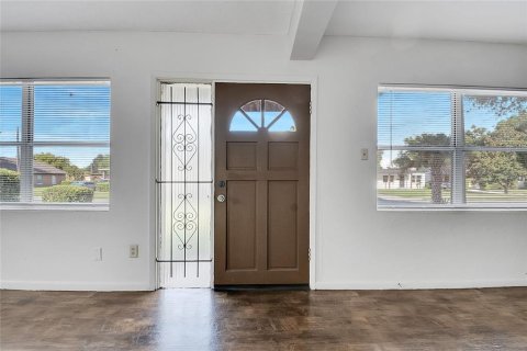 Casa en venta en Orlando, Florida, 3 dormitorios, 109.81 m2 № 1912116 - foto 7