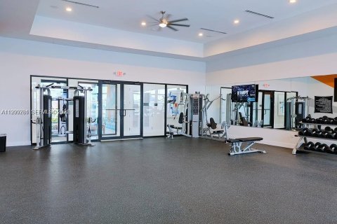 Adosado en venta en Miami, Florida, 3 dormitorios, 154.4 m2 № 2252980 - foto 28