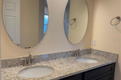 Casa en venta en Kissimmee, Florida, 3 dormitorios, 121.24 m2 № 1904279 - foto 16