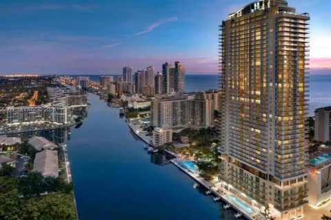 Apartamento en Hollywood, Florida 3 dormitorios, 104.24 m2 № 2268698