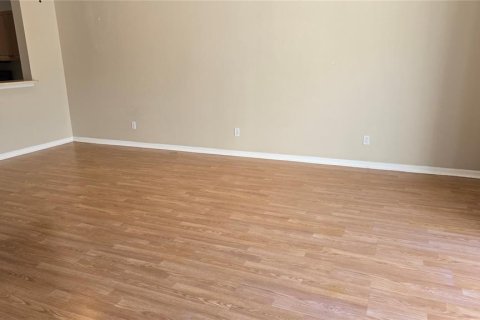 Adosado en alquiler en Fort Myers, Florida, 2 dormitorios, 134.43 m2 № 1884609 - foto 8