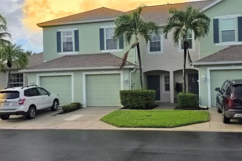 Adosado en alquiler en Fort Myers, Florida, 2 dormitorios, 134.43 m2 № 1884609 - foto 1