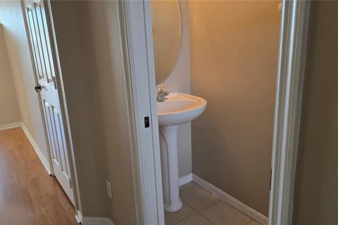 Adosado en alquiler en Fort Myers, Florida, 2 dormitorios, 134.43 m2 № 1884609 - foto 6