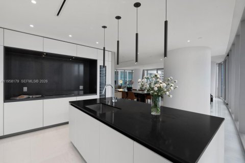 Купить кондоминиум в Майами, Флорида 4 спальни, 310.2м2, № 2023251 - фото 19