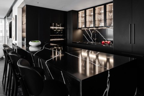 Copropriété à vendre à Miami Beach, Floride: 3 chambres, 160.26 m2 № 1988041 - photo 9