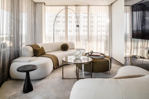 Copropriété à vendre à Miami Beach, Floride: 3 chambres, 160.26 m2 № 1988041 - photo 2