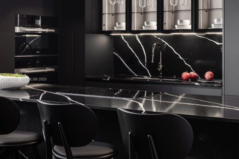 Copropriété à vendre à Miami Beach, Floride: 3 chambres, 160.26 m2 № 1988041 - photo 8