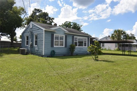 Casa en venta en Orlando, Florida, 3 dormitorios, 124.77 m2 № 1870633 - foto 1