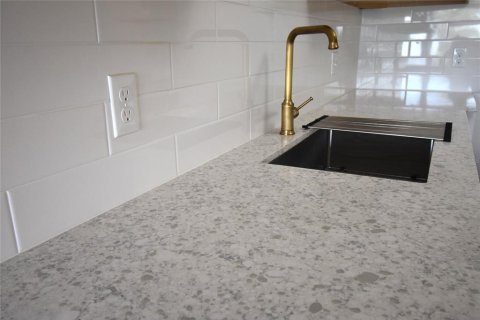 Casa en venta en Orlando, Florida, 3 dormitorios, 124.77 m2 № 1870633 - foto 20