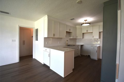 Casa en venta en Orlando, Florida, 3 dormitorios, 124.77 m2 № 1870633 - foto 18