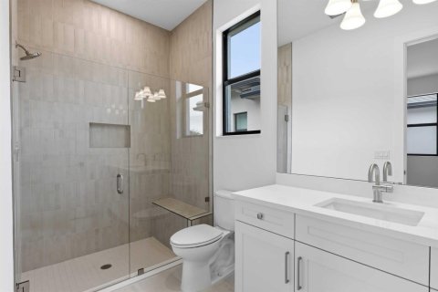 House in Port St. Lucie, Florida 3 bedrooms, 306.95 sq.m. № 2303688 - photo 17