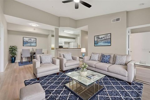 Copropriété à vendre à Orlando, Floride: 2 chambres, 99.68 m2 № 2389420 - photo 11