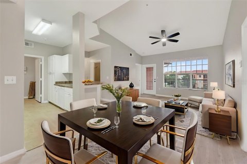 Copropriété à vendre à Orlando, Floride: 2 chambres, 99.68 m2 № 2389420 - photo 21