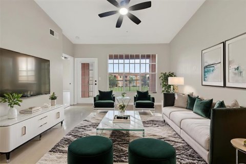 Copropriété à vendre à Orlando, Floride: 2 chambres, 99.68 m2 № 2389420 - photo 7