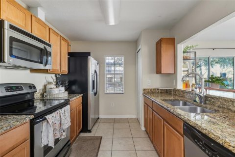 Touwnhouse à vendre à Riverview, Floride: 3 chambres, 130.81 m2 № 2203278 - photo 4