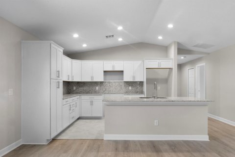 Villa ou maison à vendre à St. Lucie, Floride: 3 chambres, 162.86 m2 № 2082266 - photo 3