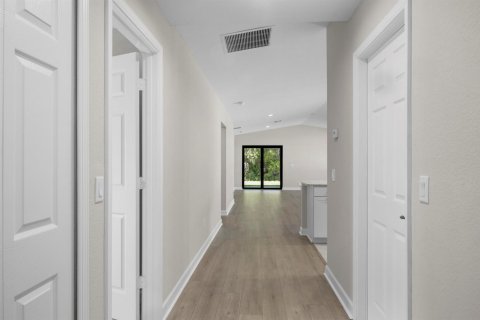 Villa ou maison à vendre à St. Lucie, Floride: 3 chambres, 162.86 m2 № 2082266 - photo 6