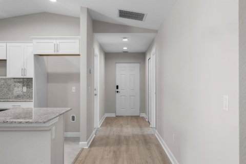 Villa ou maison à vendre à St. Lucie, Floride: 3 chambres, 162.86 m2 № 2082266 - photo 5