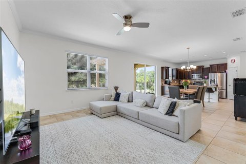 Villa ou maison à vendre à Clermont, Floride: 3 chambres, 212.19 m2 № 1886669 - photo 8