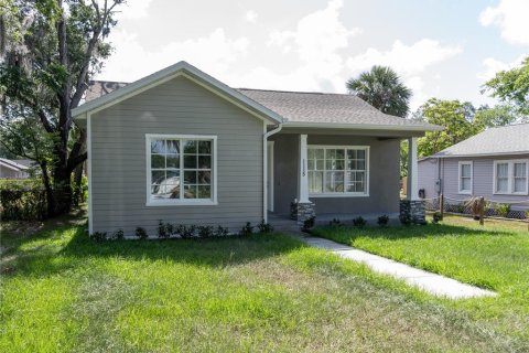 House in Sanford, Florida 3 bedrooms, 149.94 sq.m. № 2130921 - photo 2