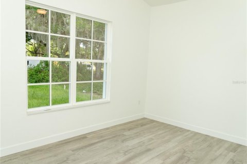 House in Sanford, Florida 3 bedrooms, 149.94 sq.m. № 2130921 - photo 16