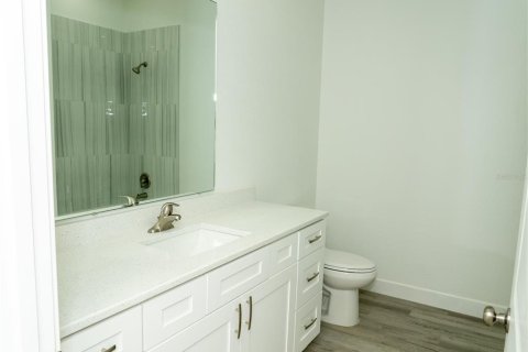 House in Sanford, Florida 3 bedrooms, 149.94 sq.m. № 2130921 - photo 14