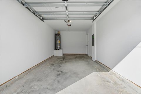 Townhouse in Davenport, Florida 3 bedrooms, 128.02 sq.m. № 2280599 - photo 28