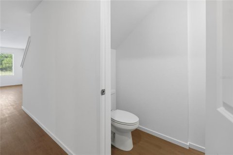 Townhouse in Davenport, Florida 3 bedrooms, 128.02 sq.m. № 2280599 - photo 8