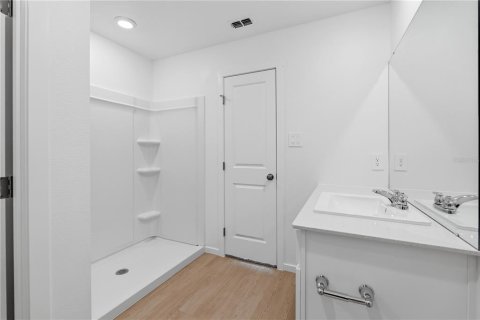 Townhouse in Davenport, Florida 3 bedrooms, 128.02 sq.m. № 2280599 - photo 14