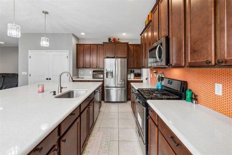 Villa ou maison à vendre à Minneola, Floride: 5 chambres, 304.07 m2 № 2117010 - photo 14