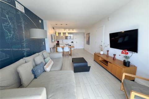 Купить кондоминиум в Халландейл-Бич, Флорида 2 спальни, 94.76м2, № 2018789 - фото 9