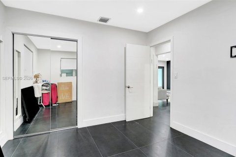 Casa en venta en Hollywood, Florida, 3 dormitorios № 1997071 - foto 27