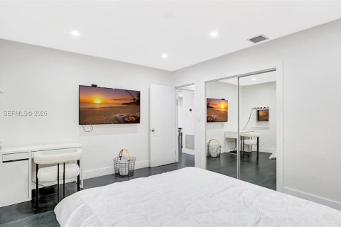 Casa en venta en Hollywood, Florida, 3 dormitorios № 1997071 - foto 23