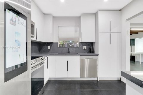 Casa en venta en Hollywood, Florida, 3 dormitorios № 1997071 - foto 8