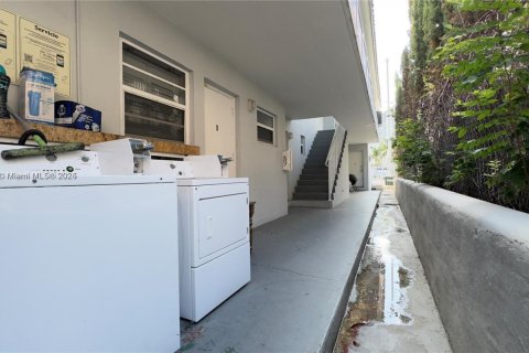 Copropriété à louer à Miami Beach, Floride: 37.16 m2 № 1889827 - photo 8