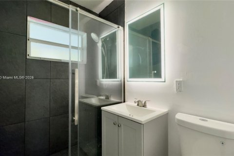 Copropriété à louer à Miami Beach, Floride: 37.16 m2 № 1889827 - photo 3