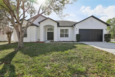 House in Davenport, Florida 4 bedrooms, 234.02 sq.m. № 1525422 - photo 2