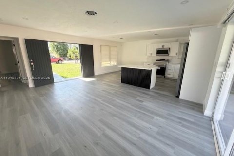 Villa ou maison à North Miami Beach, Floride 2 chambres, 111.3 m2 № 2000290