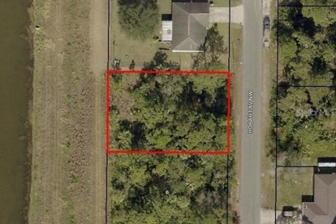 Land in Palm Bay, Florida № 1064396 - photo 1