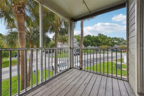 Condo in Orlando, Florida, 2 bedrooms  № 1721352 - photo 16