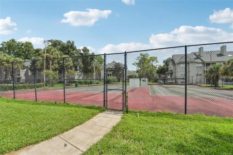 Condo in Orlando, Florida, 2 bedrooms  № 1721352 - photo 23