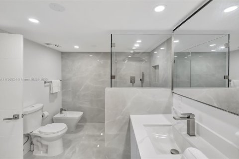 Copropriété à louer à Miami, Floride: 3 chambres, 169.73 m2 № 1937657 - photo 26