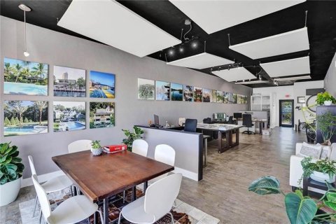 Commercial property in Fort Lauderdale, Florida № 2188487 - photo 6